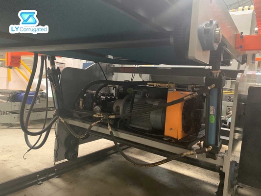 380V Auto Feeder Machine منخفض الضوضاء لمجلد المصمغ عالي السرعة