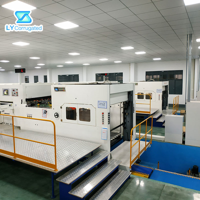 PLC علبة كرتون يموت قطع آلة مسطحة 5750i.P.H السرعة