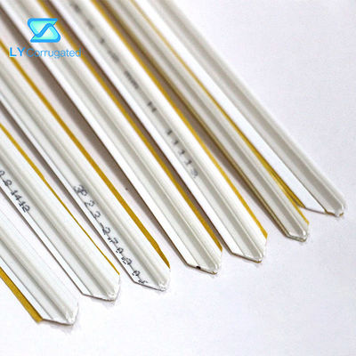 70 سم من البلاستيك PVC قاعدة لاصقة يموت قطع الكرتون مصفوفة التجعيد